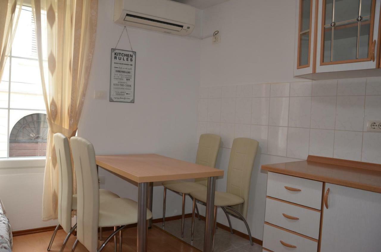 Apartments Park 皮兰 外观 照片